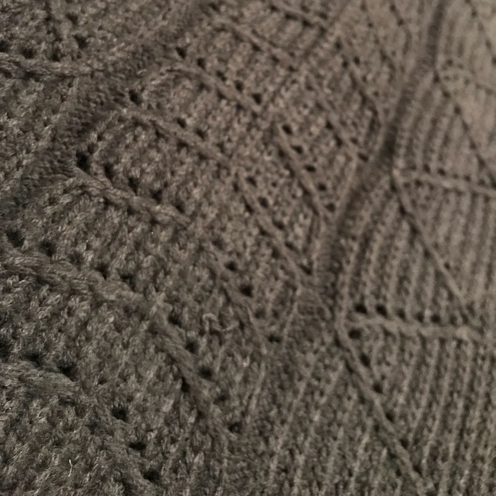 Sweater - Picture 4 of 5